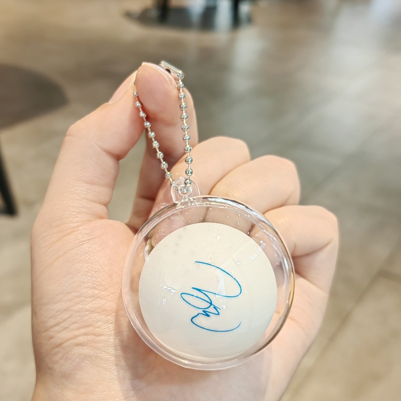 Mini breloczek z piłeczką do t – Table Tennis Keychain recenzja i cena